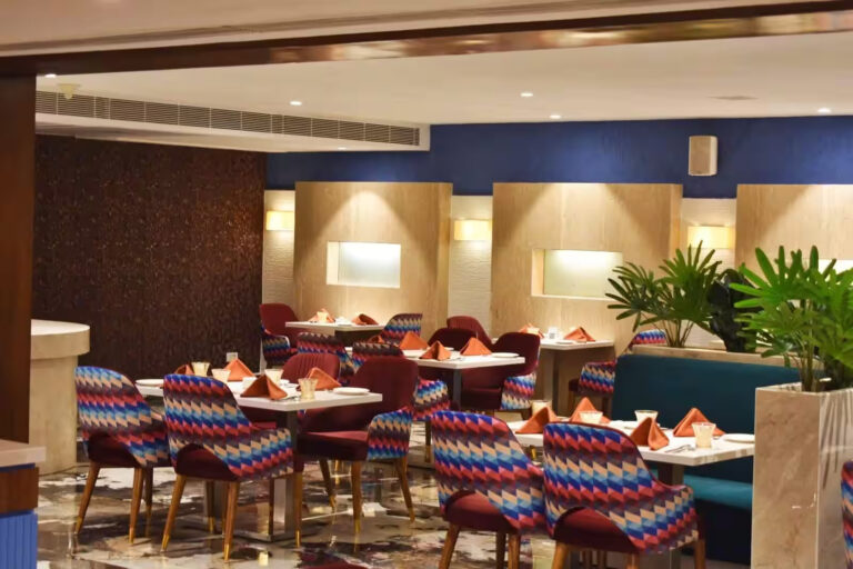 Saffron Restaurant - Ramada Ahmedabad (6)